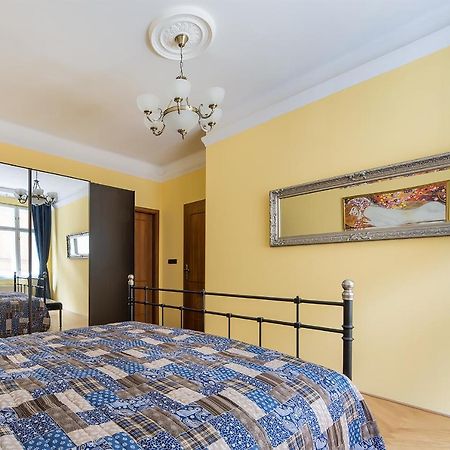 In Heart Of Prague - 2Br 2Ba Elegant Downtown Apt Praga Esterno foto