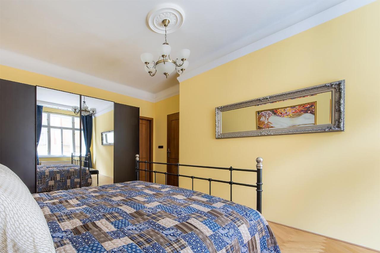 In Heart Of Prague - 2Br 2Ba Elegant Downtown Apt Praga Esterno foto