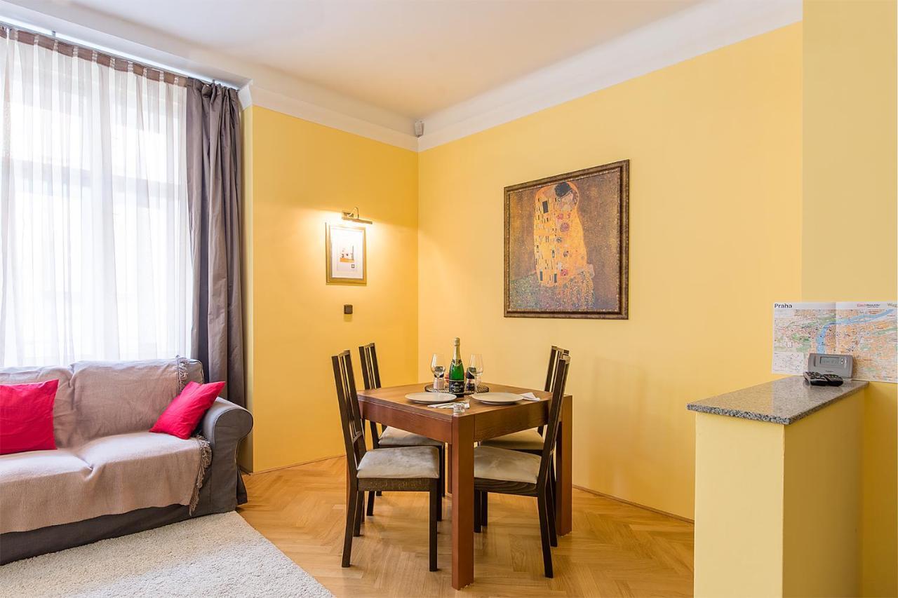 In Heart Of Prague - 2Br 2Ba Elegant Downtown Apt Praga Esterno foto