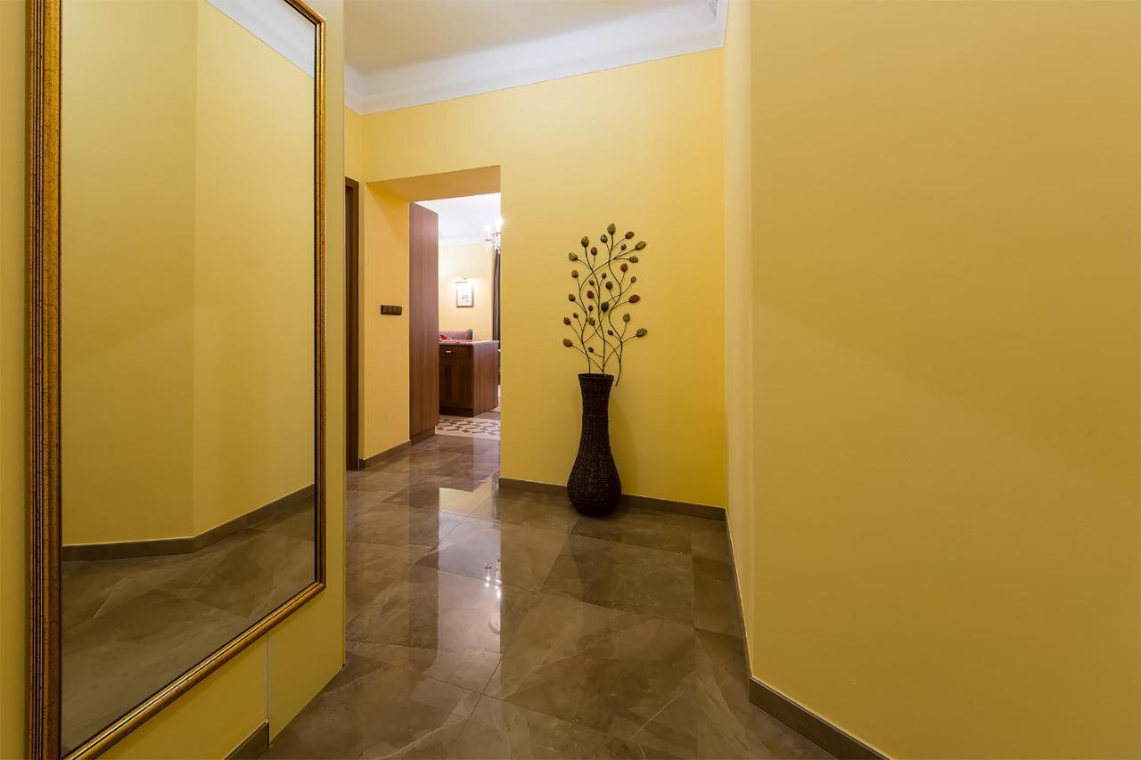 In Heart Of Prague - 2Br 2Ba Elegant Downtown Apt Praga Esterno foto